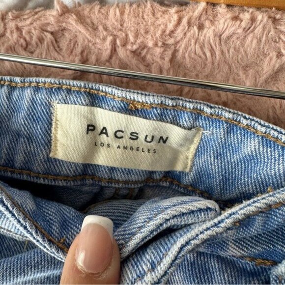 Pacsun Mom Shorts Womens 29 Blue Light Wash Denim Cotton Hi-Rise Zip Fly - Picture 5 of 6